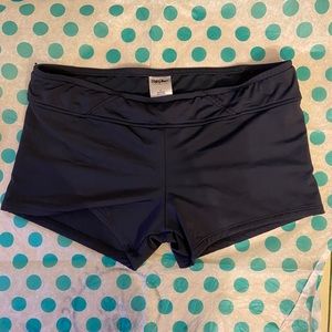 Mossimo Board / exercise shorts